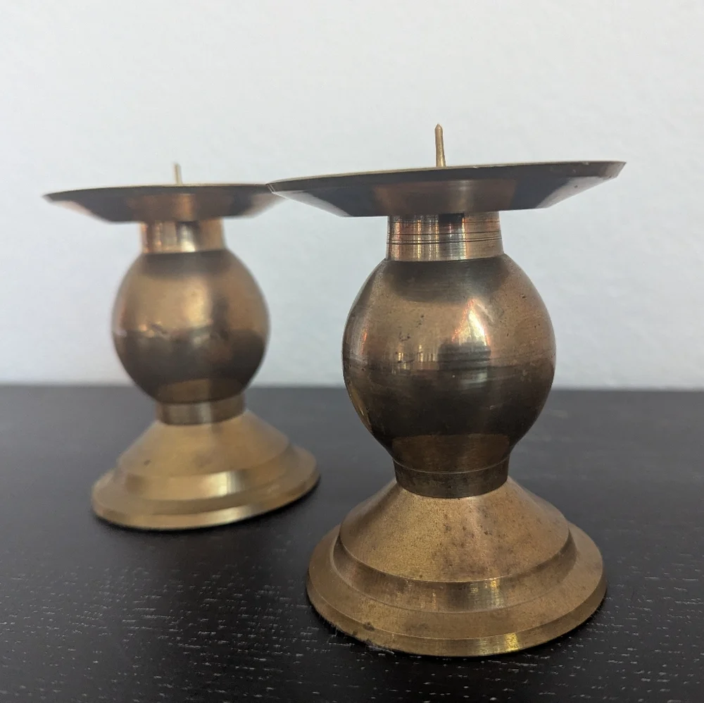 Set Of 2 Vintage Brass Pillar Candle Holders Ball Stem 3.75" - Picture 5 of 9